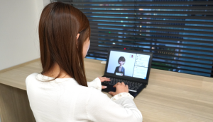 AI面談を活用した社員エンゲージメント向上の取り組みを開始　　　～社員約500名の声を一人ひとり深堀し「幸せな仕事」の実現にむけた組織改善を推進～
